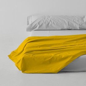 Sábana encimera algodón poliéster mostaza escena de cama